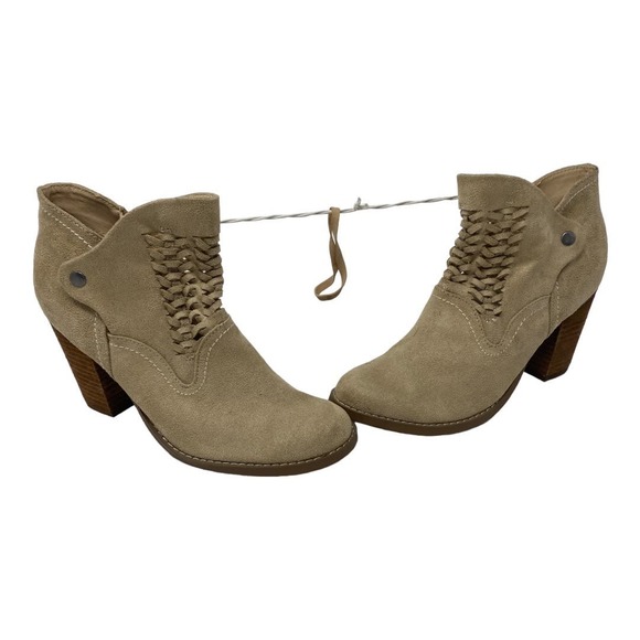 NEW Altar'd State Ankle Boots 7.5 Beige Faux Leather Almond Toe Block Heel Suede - Picture 3 of 8
